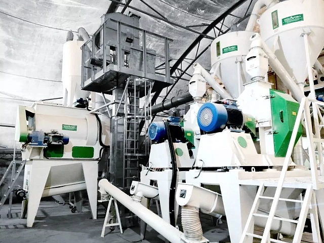 ДРОБИЛКА ПНЕВМАТИЧЕСКАЯ ДЗМ-У