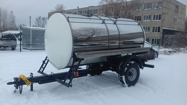 Пищевой полуприцеп-цистерну ЛКТ-5П